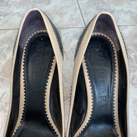 Burberry Heels - Picture 5 of 5